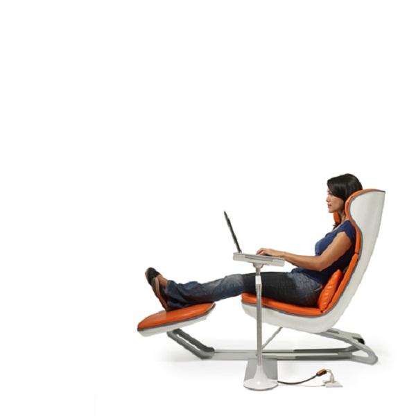 Comfortable Lounge Chairs with Laptop Sidetable (2) comfortable chairs